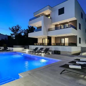 Apartmán Ankora 1 With Heated Pool, Biograd Na Moru