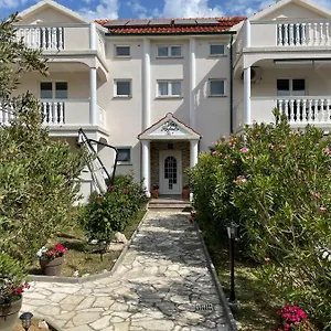 https://apartments-rafaela-barbat-na-rabu.primorje-gorskikotar.com